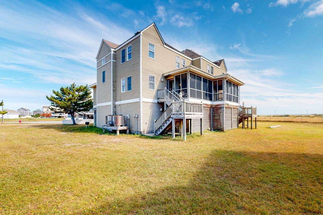 Swordfish #20B-Cac Villa Buxton Exterior photo