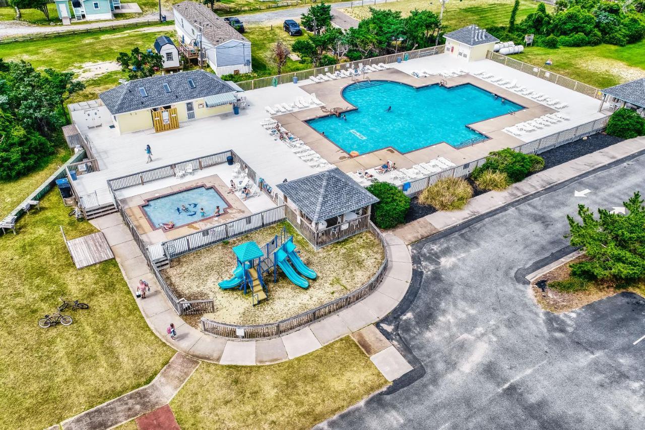 Swordfish #20B-Cac Villa Buxton Exterior photo